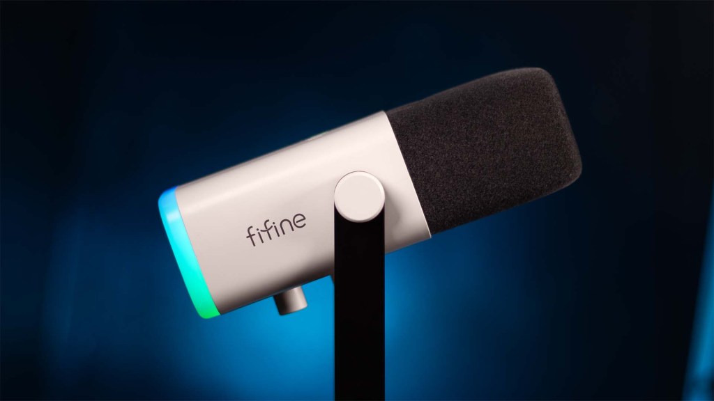 Fifine AM8 Microphone Review – Impressive Quality, Tiny&nbsp;Cost
